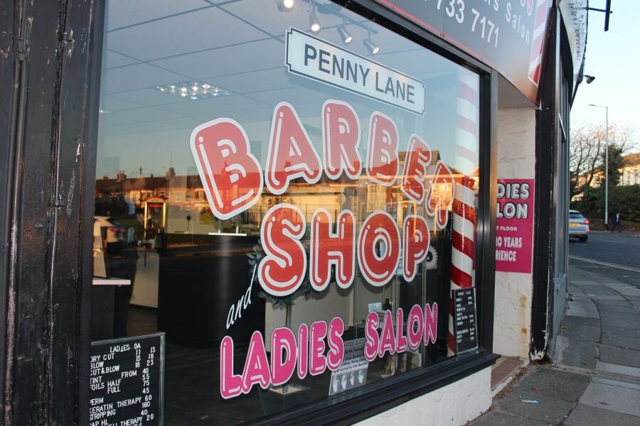 Liverpool: Private 3-Hour Beatles Classic Tour by Taxi - From the cruise terminal to Ringo Starr’s childhood home