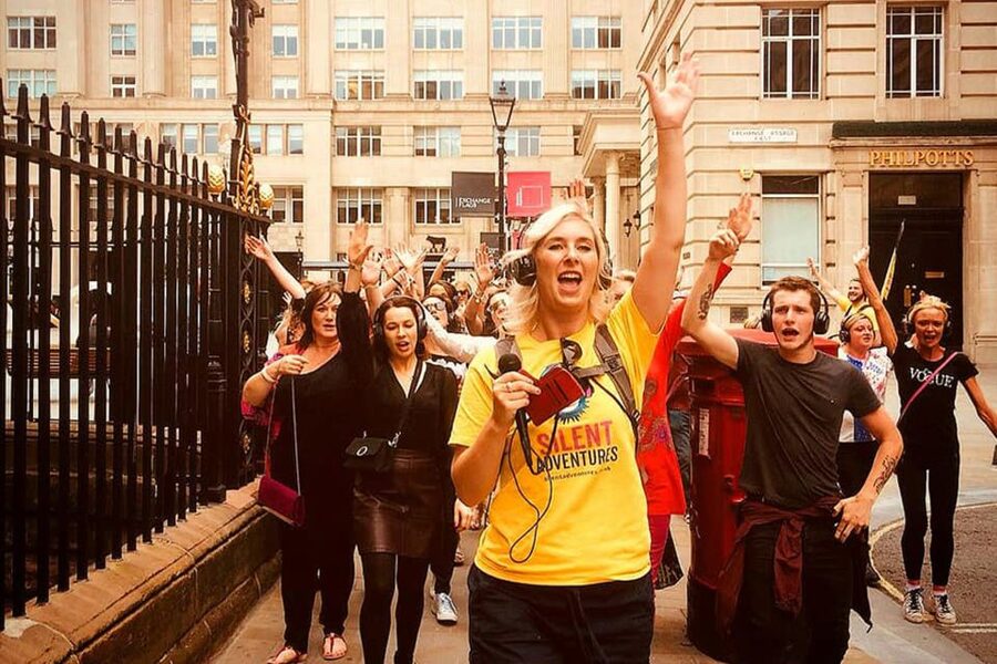 Liverpool: Silent Disco Adventure Tour - A different way to meet Liverpool