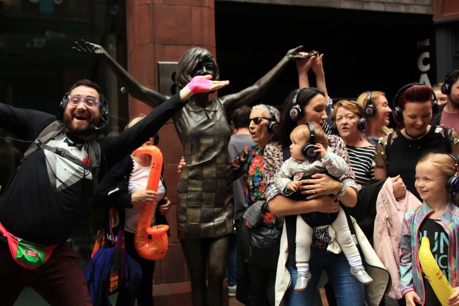Liverpool: Silent Disco Adventure Tour - Music, singing, and the flash mob feeling