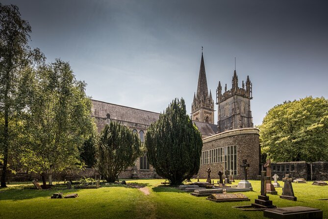 Llandaff's Ghosts: A Self-Guided Audio Tour - Following the River Taff