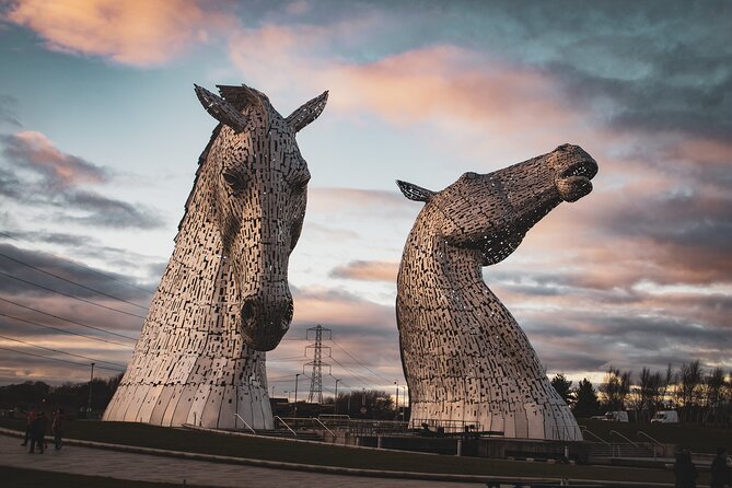Loch Lomond, Highland Cows, Victorian Town, Castle Half-Day Tour - What the private guide adds