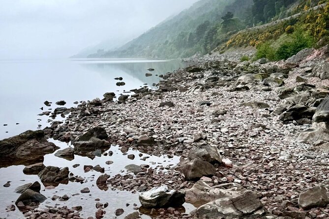 Loch Ness, Culloden, Clava and whisky/gin tour from Inverness. - Loch Ness and Drumnadrochit: the famous opening stop