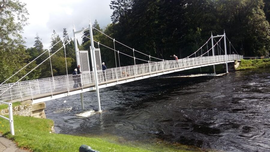 LOCH NESS, INVERNESS, CLAVA CAIRNS & MORE FROM INVERGORDON - What happens with Cawdor Castle