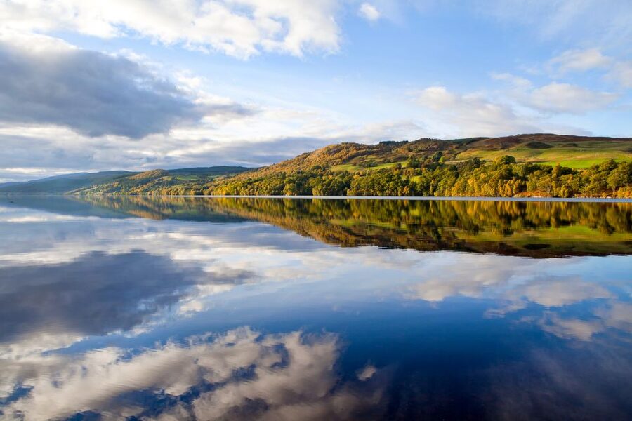 Loch Ness: Urquhart Castle Round-Trip Cruise - The first stretch across the loch