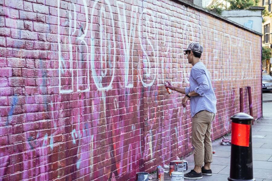 London: 2.5-Hour Off the Beaten Track Private City Tour - Brick Lane: food, art, and a changing neighborhood