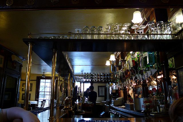 London: 2-Hour Historic Pub Tour - The first pubs and London’s drinking culture
