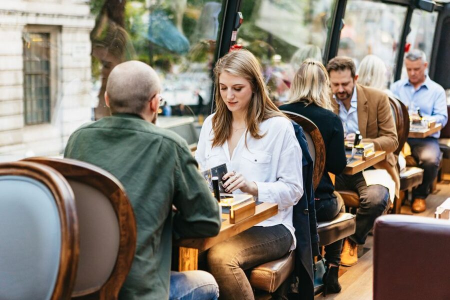 London: 6-Course Gourmet Dinner on a Luxury Coach - Who will enjoy this most?