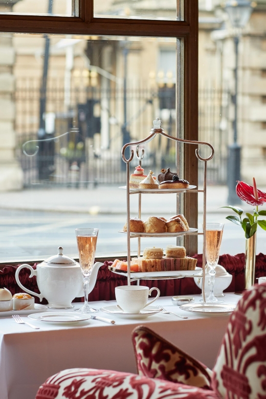 London: Afternoon Tea at The Rubens at the Palace - What arrives on the Royal Afternoon Tea