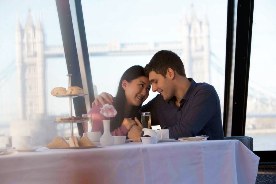 London: Afternoon Tea Cruise on the River Thames - Commentary that keeps the cruise moving