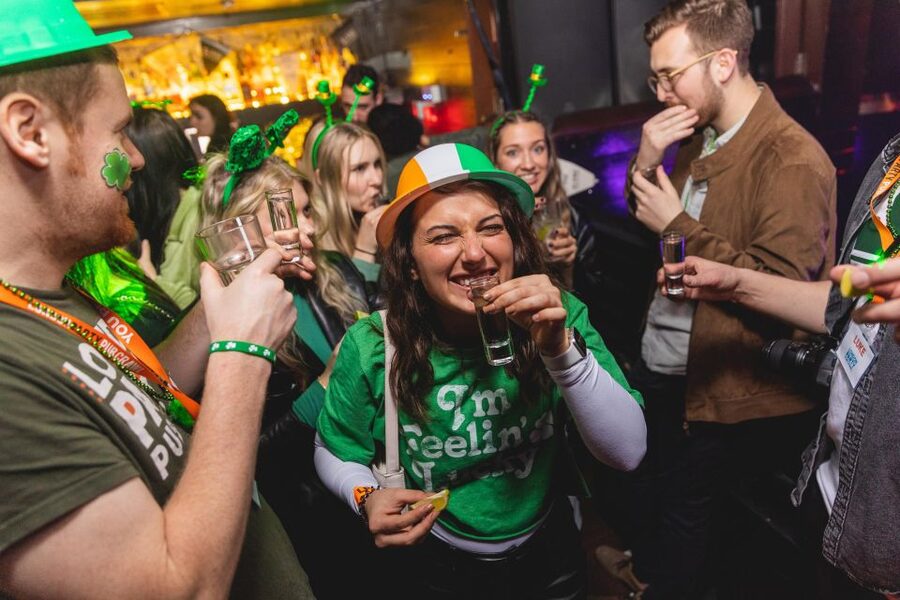 London: Bar and Club Crawl to 5 Central London Venues - Zoo Bar is the social starting line