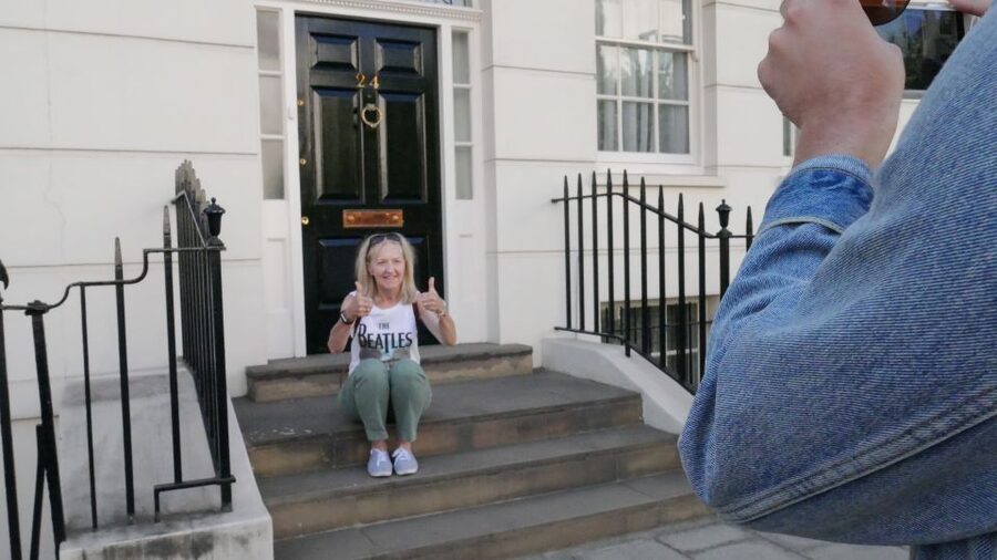 London: Beatles Tour by Black Taxi - The Guide Makes or Breaks the Ride