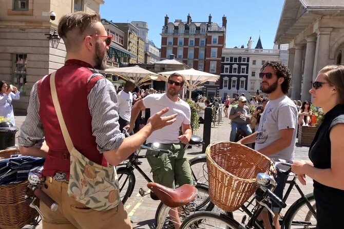 London Bike Tour: Landmarks, Secret Gems, Pub Stop & Street Art - Why a bicycle works so well for central London