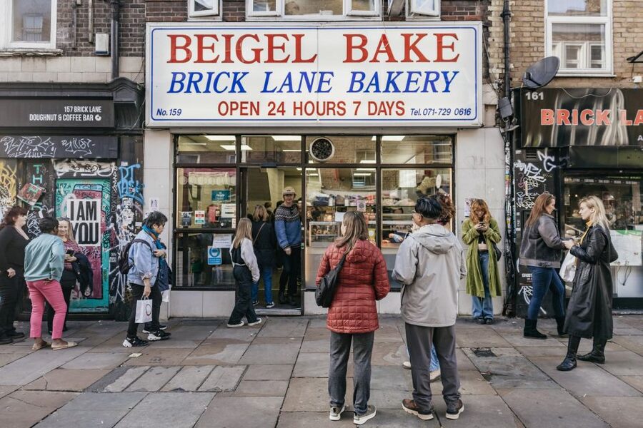London: Brick Lane, Shoreditch & Spitalfields Food Tour - Price and what the $133.35 covers