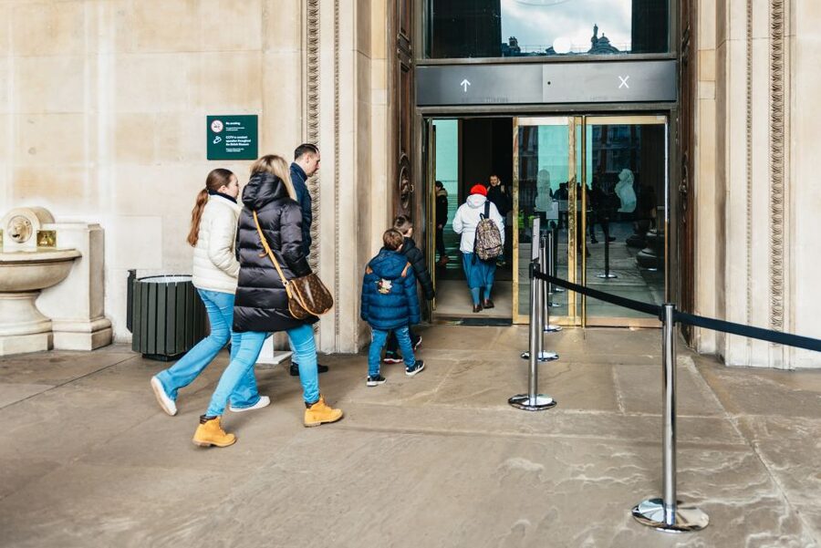 London: British Museum Family-Friendly Private Guided Tour - Meeting your guide after museum security