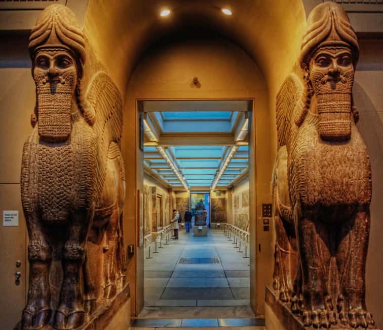 London: British Museum with Expert Guide. - The Rosetta Stone and the first great breakthrough