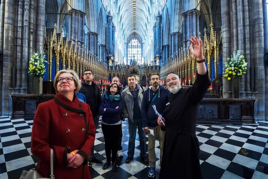 London: Buckingham, Big Ben & Westminster Abbey Tour - From Downing Street to St. James’s Park