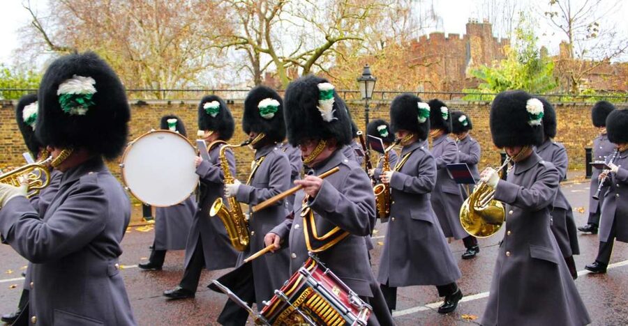 London: Buckingham Palace & Changing of the Guard Experience - Key points before you book