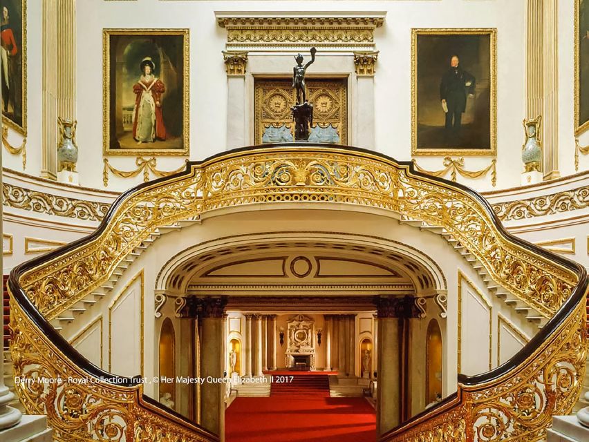 London: Buckingham Palace Entry & Changing of the Guard Tour - Should you book the Buckingham Palace and Guard Tour?