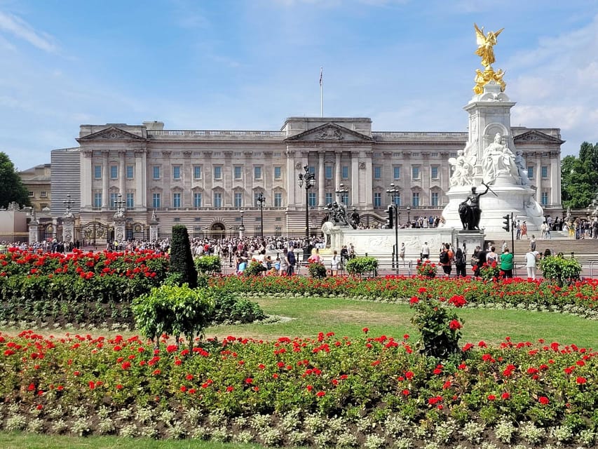London: Buckingham Palace State Rooms & Royal Walking Tour - How much value do you get for $93?