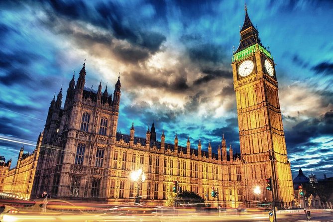 London by Night Sightseeing Open Top Bus Tour with Live Guide - Buckingham Palace and the royal west