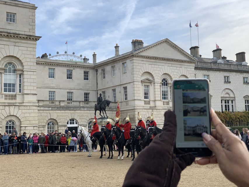 London: Changing of the Guard Private Group or Family Tour - Key points to know before booking