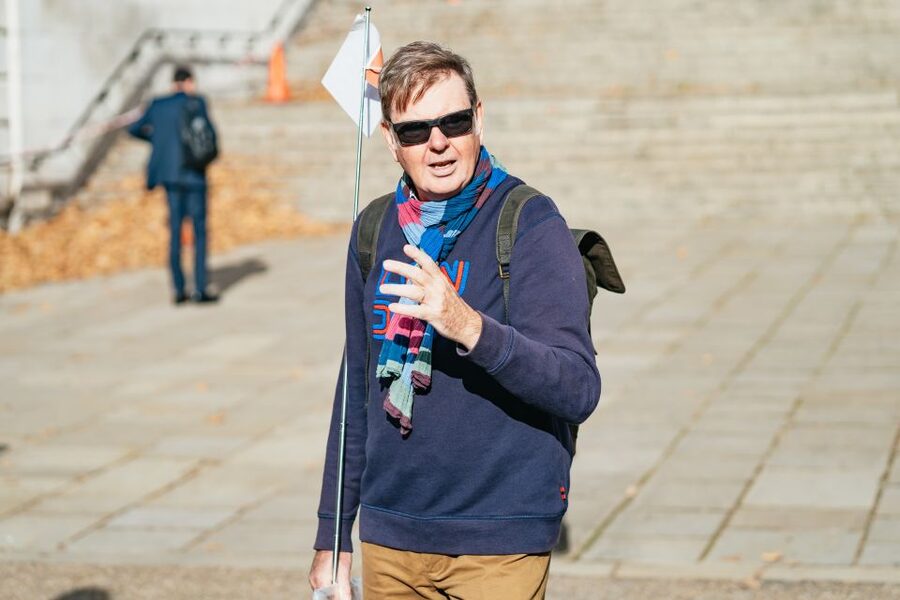London: Changing of The Guard Tour - Why this tour works better than waiting at Buckingham Palace