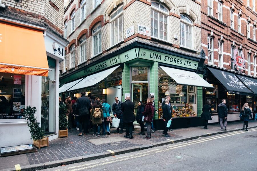 London: Cheese Walking Tour with Tastings - The quiz, cheese jokes, and the social side