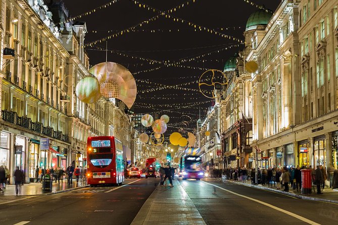 London: Christmas Lights Tour by Vintage Double-Decker Bus - Oxford Street: London’s biggest light display