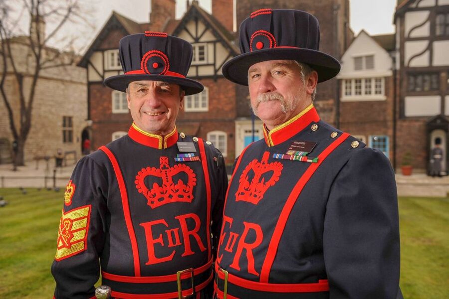 London: Crown Jewels Tour with River Cruise - The Tower of London and the Crown Jewels