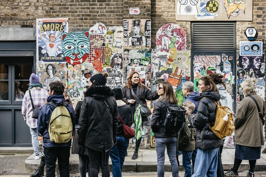 London: East End Street Art Tour and Spray Painting Workshop - Why this East End tour is more than a wall-spotting walk