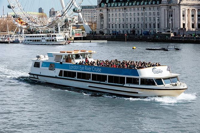 London Eye River Cruise and London Eye Ticket Option - Boarding the 40-minute Thames cruise at London Eye Pier