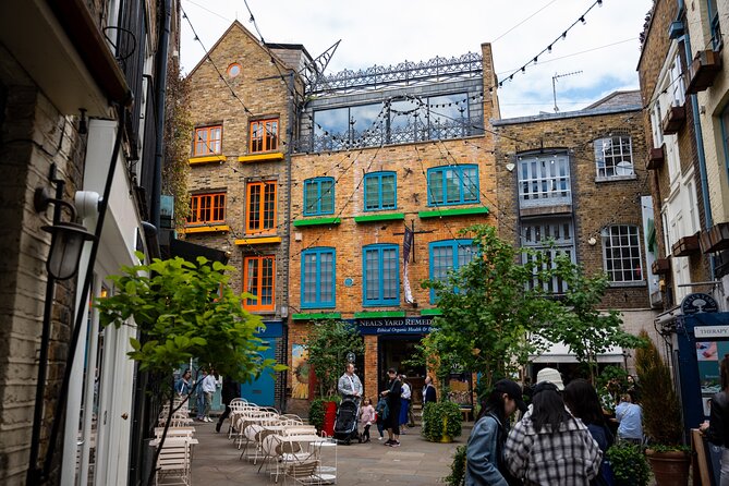 London Foodie Adventure:More than 10 dishes with Sherpa Food Tour - Soho brings music, rebellion, and a broader plate