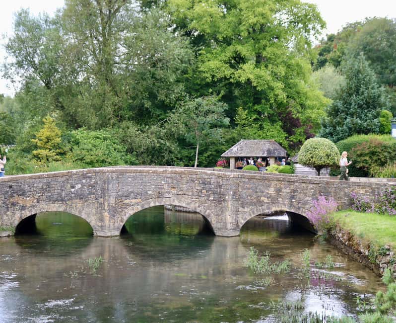 London: Full Day Cotswolds Tour with Shakespeare's Stratford - Broadway Tower brings the big view