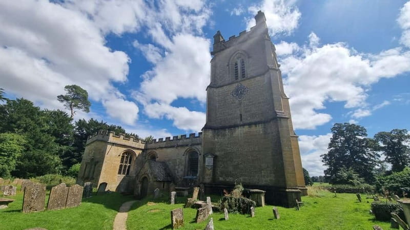 London: Full Day Cotswolds Tour with Shakespeare's Stratford - Stow-on-the-Wold adds shops and medieval character