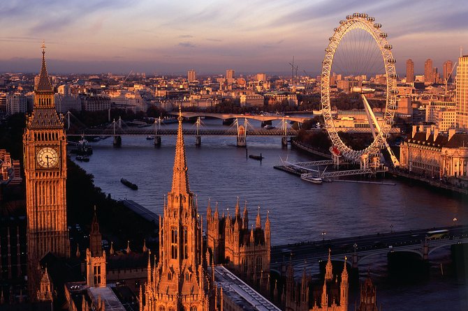 London Full Day Sightseeing Tour with London Eye - Buckingham Palace and the uncertainty of the guard ceremony