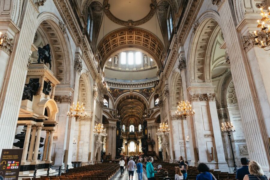 London: Full Day Tower, St. Paul's, Cruise & Eye Experience - St. Paul’s Cathedral before the main crowds