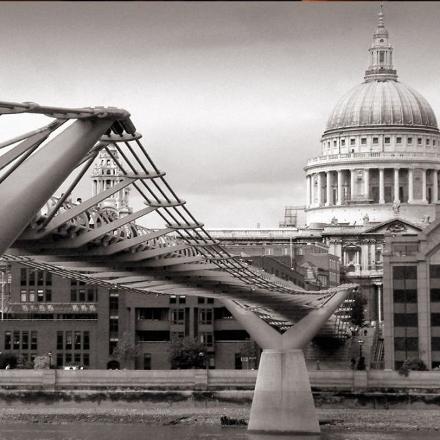 London: Harry Potter 3-Hour Private Walking Tour - Leadenhall Market and the Millennium Footbridge