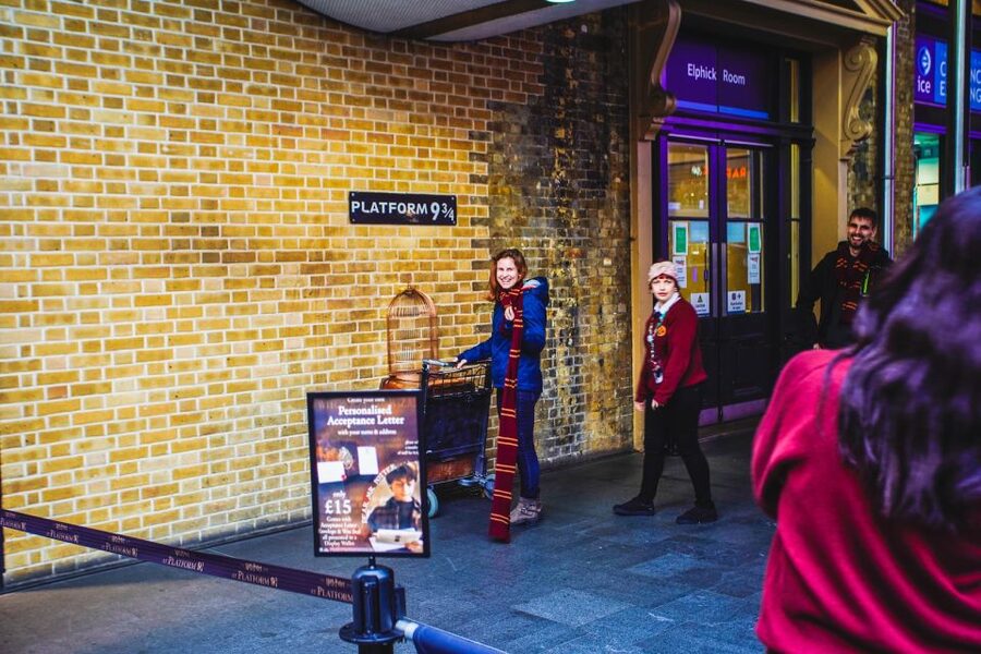 London: Harry Potter Movies Walking Tour (Kids Go Free) - How demanding are the three hours?