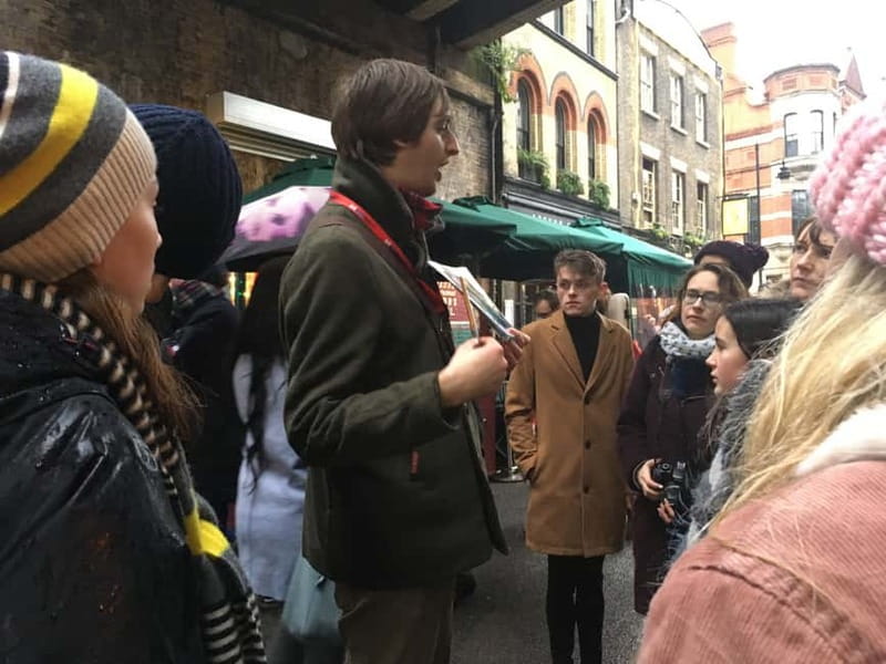 London: Harry Potter Small Group Walking Tour - Finding the Leaky Cauldron in ordinary London