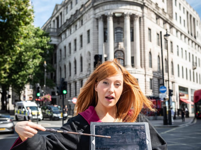 London: Harry Potter Tour & The London Dungeons Tour - House of Spells and Leicester Square