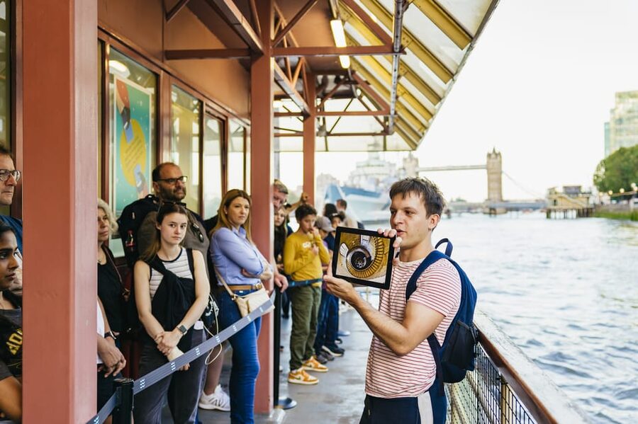 London: Harry Potter Walking Tour in German - Who should book this Harry Potter walk?