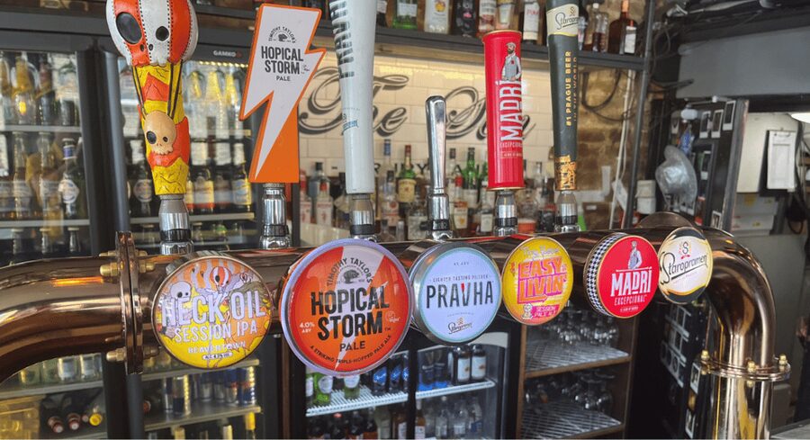 London: Historic London Pub Walking Tour - Starting at Embankment Station
