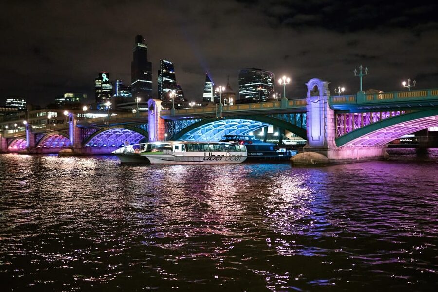 London: Hop-On Hop-Off 1-Day River Sightseeing Adventure - Tower Bridge and the Tower of London