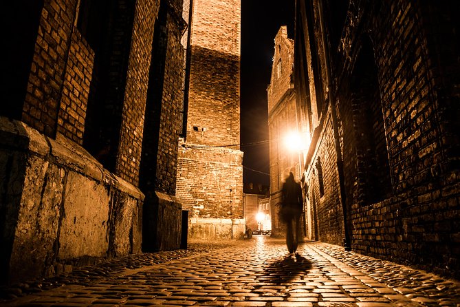 London Jack the Ripper Guided Tour with Ripper-Vision - The guides bring the case to life