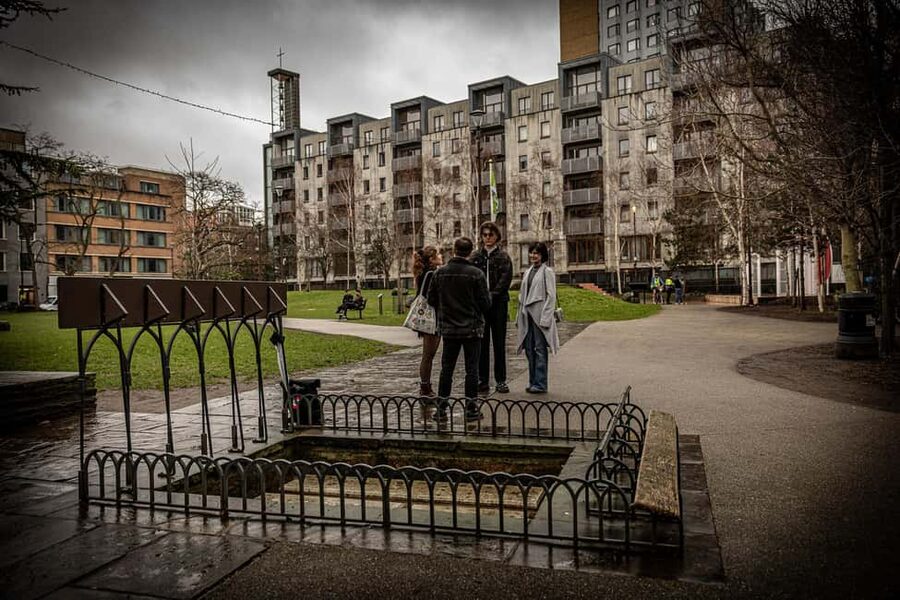 London: Jack the Ripper Interactive Tour in Whitechapel - Meeting the Ripperologist guides