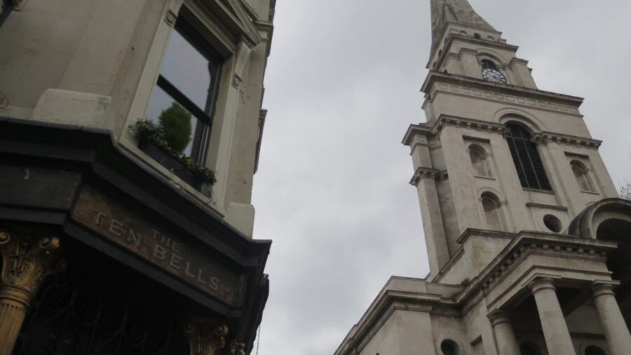 London: Jack the Ripper tour in Spanish (RLA Winner) - 29 Hanbury Street and The Ten Bells