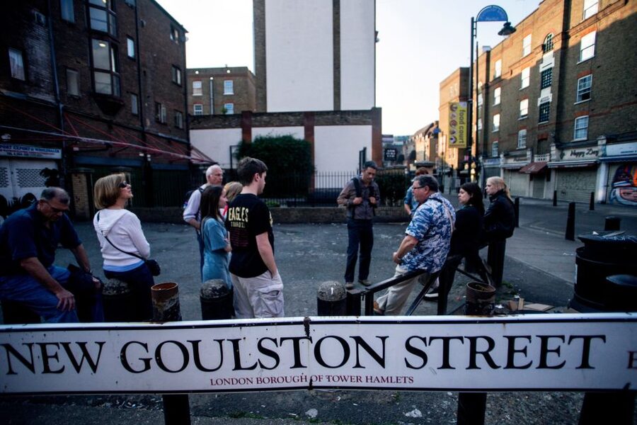 London: Jack the Ripper Walking Tour - Commercial Street and the route between the clues