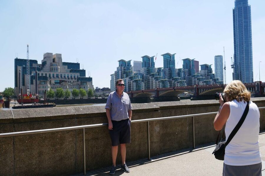London: James Bond Filming Locations Bus Tour - The World Is Not Enough Traffic Warden Scene