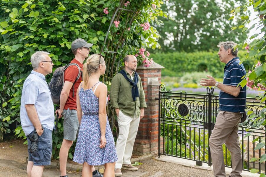 London: Kensington Palace Gardens Tour with Royal High Tea - Final verdict: book it for the setting and the guide
