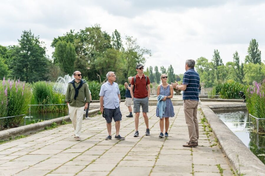 London: Kensington Palace Gardens Tour with Royal High Tea - An hour among formal flower beds and royal water features